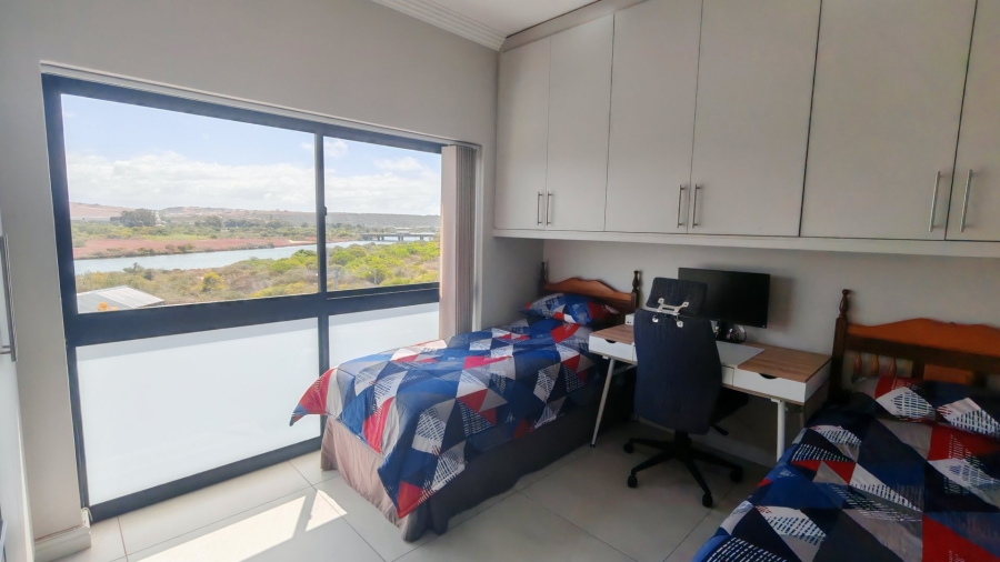 3 Bedroom Property for Sale in Hartenbos Heuwels Western Cape